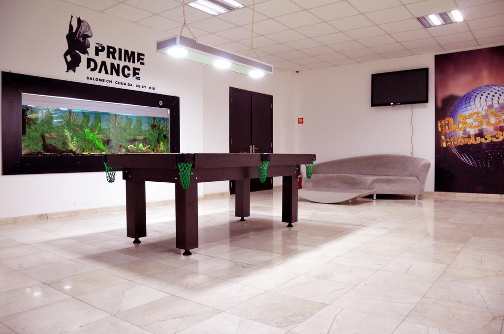 Athletics Hotel Tbilisi Ngoại thất bức ảnh