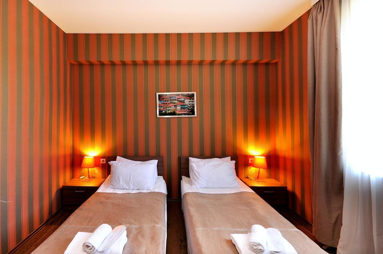 Athletics Hotel Tbilisi Ngoại thất bức ảnh